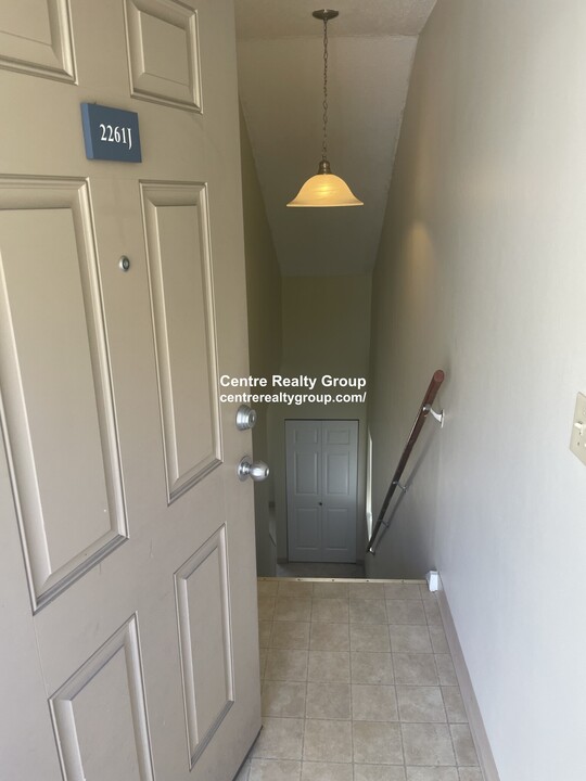 2261 Washington St, Unit 1 in Newton, MA - Building Photo
