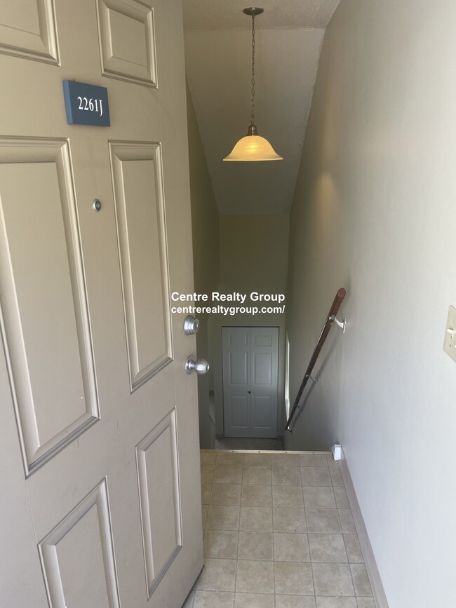 2261 Washington St, Unit 1