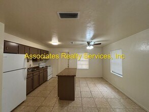 22521 SE 72nd Ln in Hawthorne, FL - Building Photo - Building Photo
