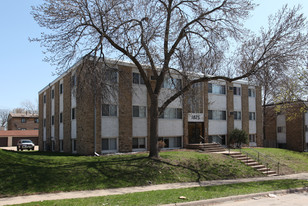 1825 Garfield St NE Apartamentos