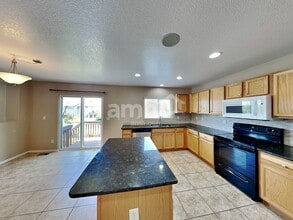5384 S Tibet St in Aurora, CO - Building Photo - Building Photo