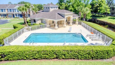 1390 Hampton Park Ln in Melbourne, FL - Building Photo - Building Photo