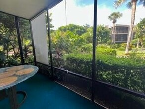 3605 S Ocean Blvd in South Palm Beach, FL - Building Photo - Building Photo