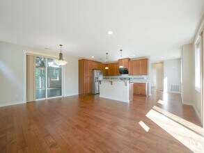 1801 145th St SW in Lynnwood, WA - Building Photo - Building Photo