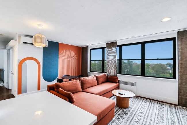5450 Wissahickon Ave in Philadelphia, PA - Building Photo - Building Photo