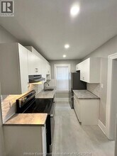 1179 Howard Ave in Windsor, ON - Building Photo - Building Photo
