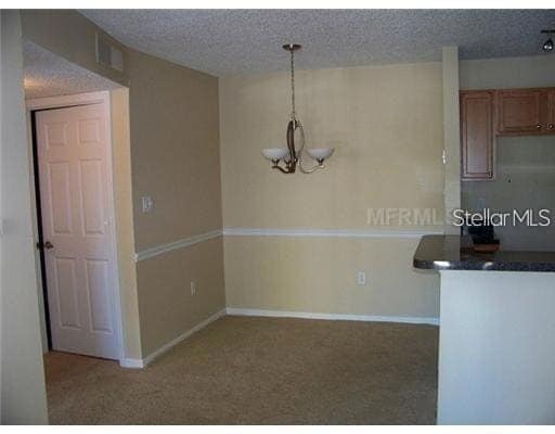 215 Lake Brook Cir, Unit 204 in Brandon, FL - Building Photo - Building Photo