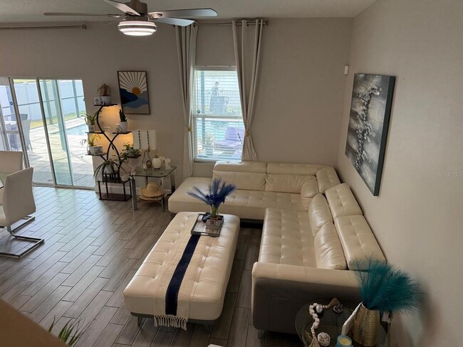 1148 Anchor Bend Dr in Ruskin, FL - Building Photo - Building Photo