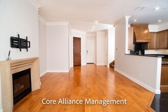 11528 Verona Dr in Chatsworth, CA - Building Photo - Building Photo