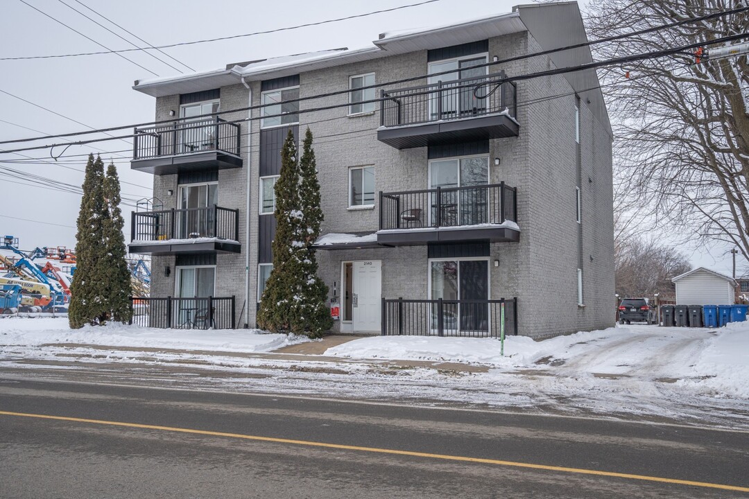 2140 Saint-Denis St in Trois-Rivières, QC - Building Photo