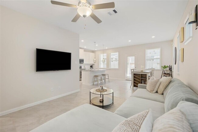 property at 1512 Parkland Oak Dr