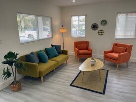 2802 SW 21st St in Miami, FL - Building Photo