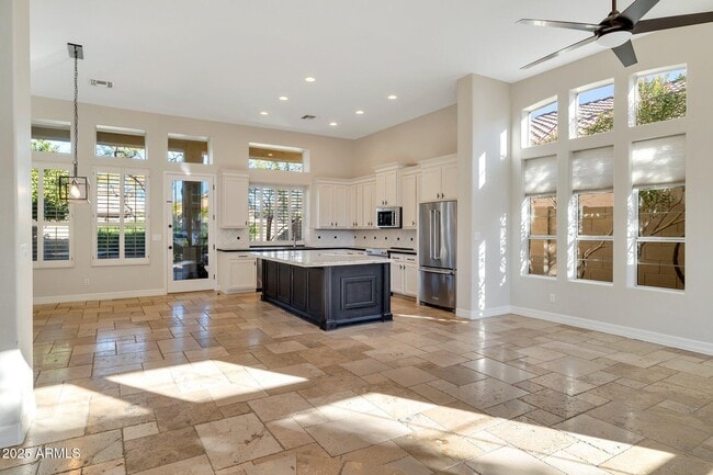 4236 E Desert Marigold Dr in Cave Creek, AZ - Building Photo - Building Photo