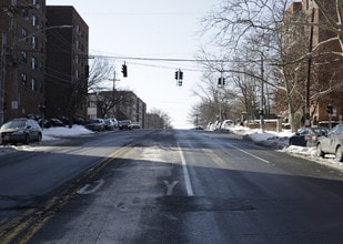 500 Riverdale Ave in Yonkers, NY - Building Photo - Building Photo