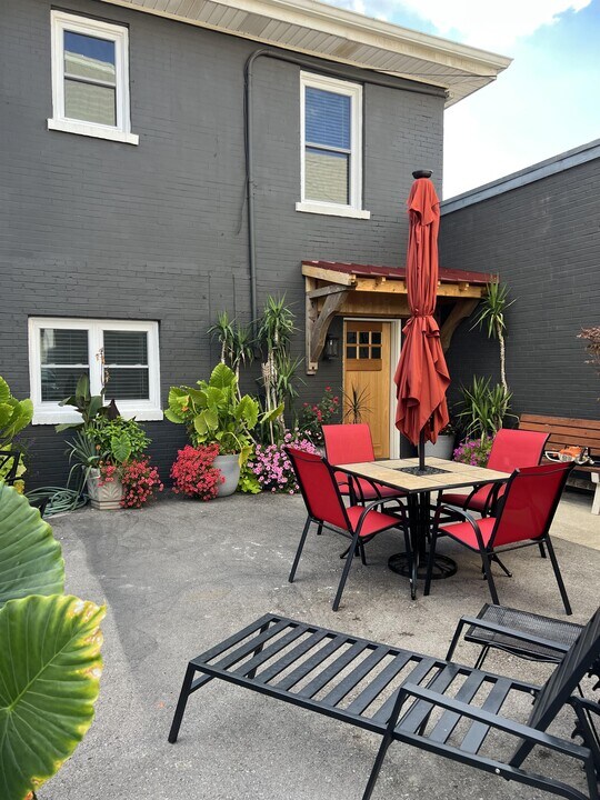 209 Louise Ave in Nashville, TN - Building Photo