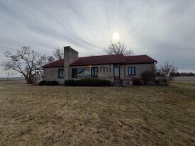13403 223rd Ave in Lowell, IN - Building Photo