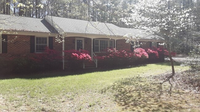 11110 Hames Ln in Glen Allen, VA - Building Photo - Building Photo