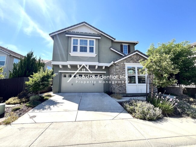 property at 1303 Larkspur Dr