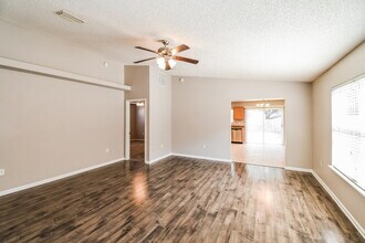 7774 Mordecai Ct in Jacksonville, FL - Building Photo - Building Photo