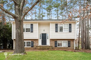 617 Sawmill Rd in Raleigh, NC - Building Photo