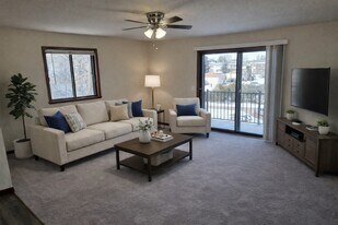 Oklahoma Heights in Milwaukee, WI - Building Photo