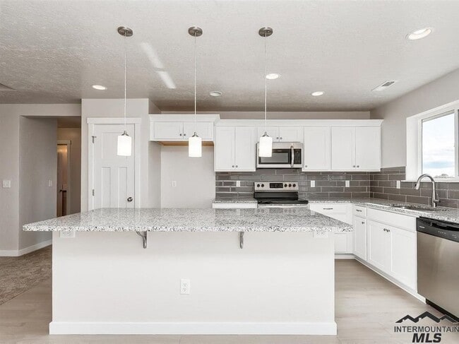 7752 E Tea Party Dr in Nampa, ID - Building Photo - Building Photo