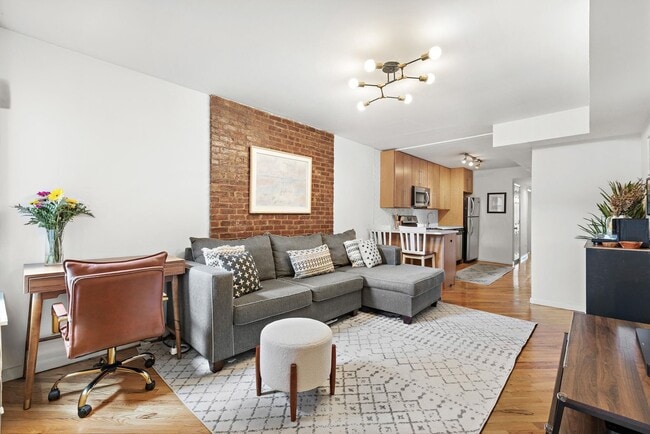 property at 118 Clinton St
