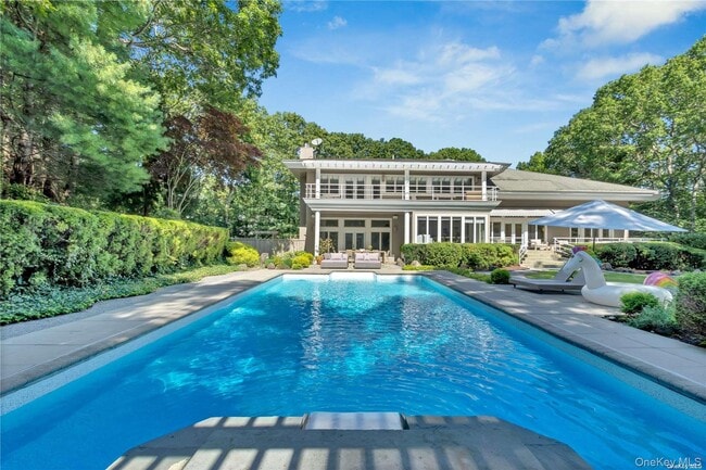property at 170 Northside Dr