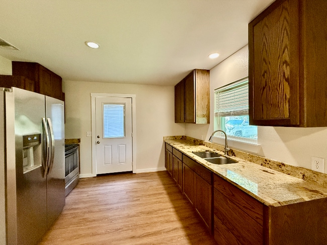 3906 US-69 in Lufkin, TX - Building Photo - Building Photo
