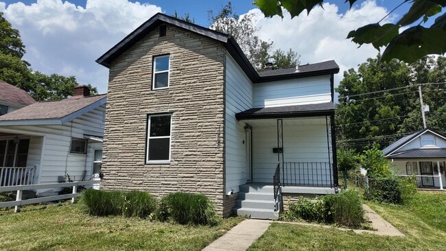 property at 1466 Manchester Ave