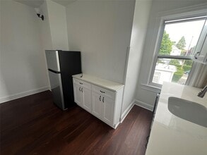 62 Woodland Ave in New Rochelle, NY - Building Photo - Building Photo