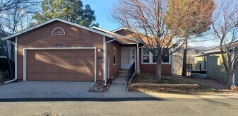 2636 Patriot Hts in Colorado Springs, CO - Building Photo