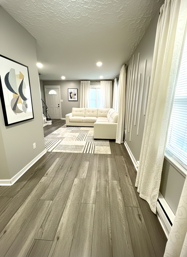 property at 1008 Kingman Cir