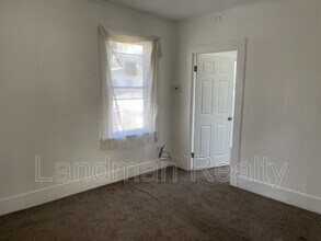 1615 Cedar St in Turtle Creek, PA - Building Photo - Building Photo