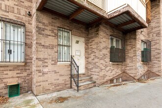 190-192 Broadway in Brooklyn, NY - Building Photo - Building Photo