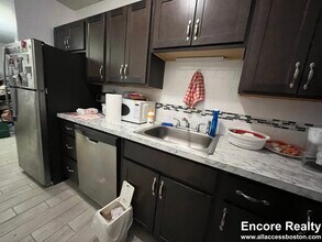 80 Gardner St in Boston, MA - Building Photo - Building Photo