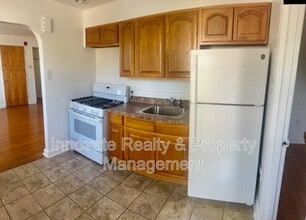 400 Unruh Ave in Philadelphia, PA - Building Photo - Building Photo