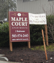 Maple Court Apartments in Tigard, OR - Building Photo - Building Photo