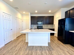 9281 Delgany Point in Colorado Springs, CO - Foto de edificio - Building Photo