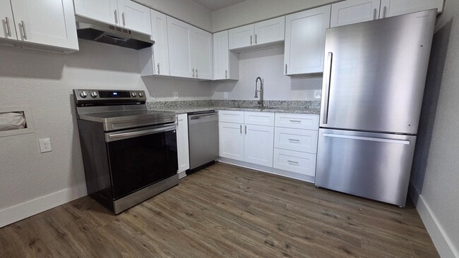 623 N Converse St, Unit 2