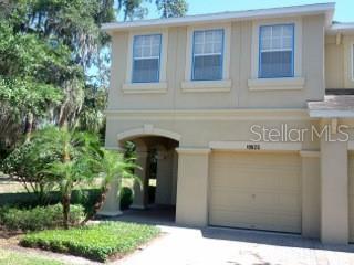 10625 Shady Falls Ct in Riverview, FL - Building Photo