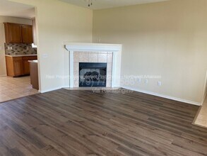 511 Brookfield Dr in Centerton, AR - Building Photo - Building Photo