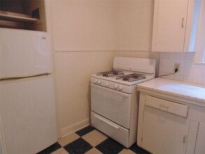 912 W 22nd 1/2 St in Austin, TX - Building Photo - Building Photo