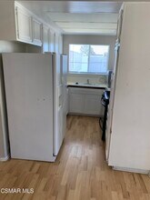 2033 Calle La Sombra in Simi Valley, CA - Building Photo - Building Photo