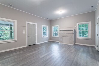 189 Dendron Hl Ln in Etowah, NC - Building Photo - Building Photo