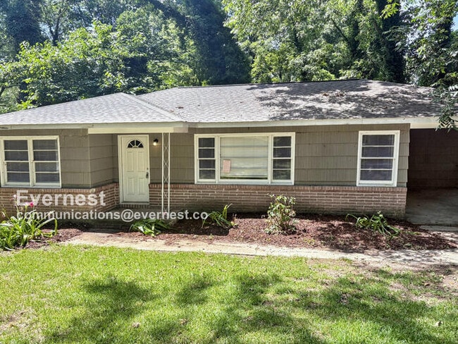 property at 2616 Wood Dr NE