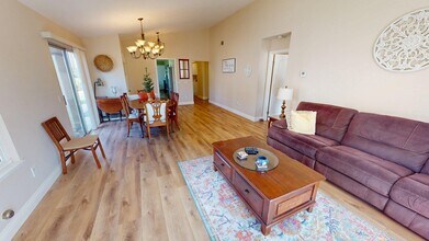 14640 Marymount St in Moorpark, CA - Building Photo - Building Photo