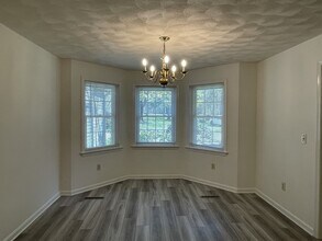 45 Shawsheen Rd in Bedford, MA - Building Photo - Building Photo