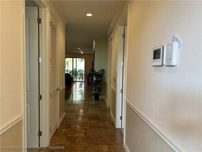 2351 Lakeview Dr in Sebring, FL - Building Photo - Building Photo