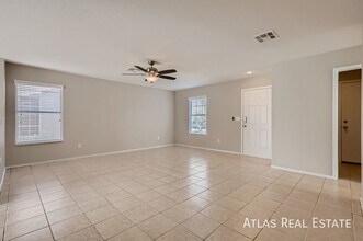 732 Moonlight Mesa Dr in Henderson, NV - Foto de edificio - Building Photo